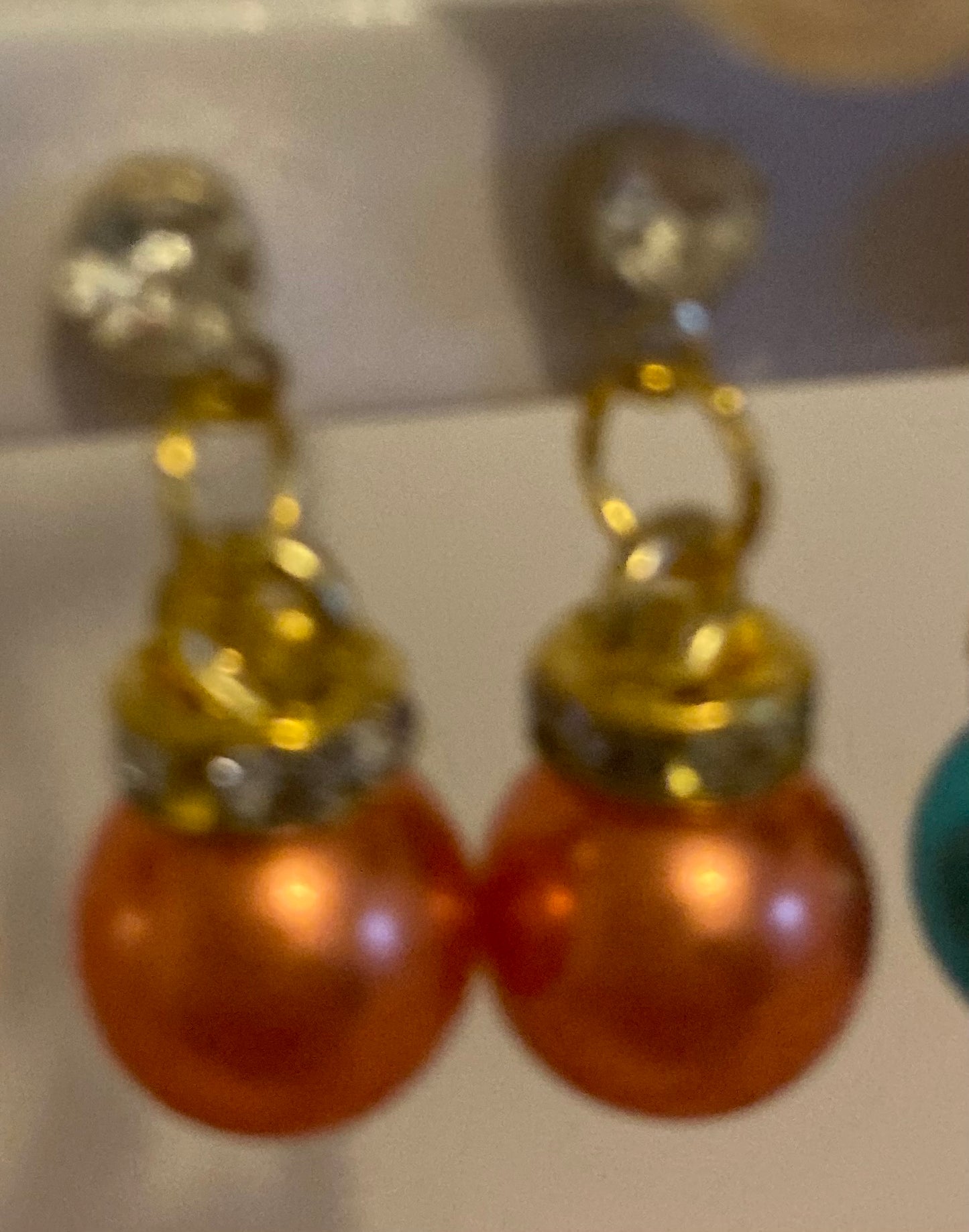 Boucles boules de noël et strass