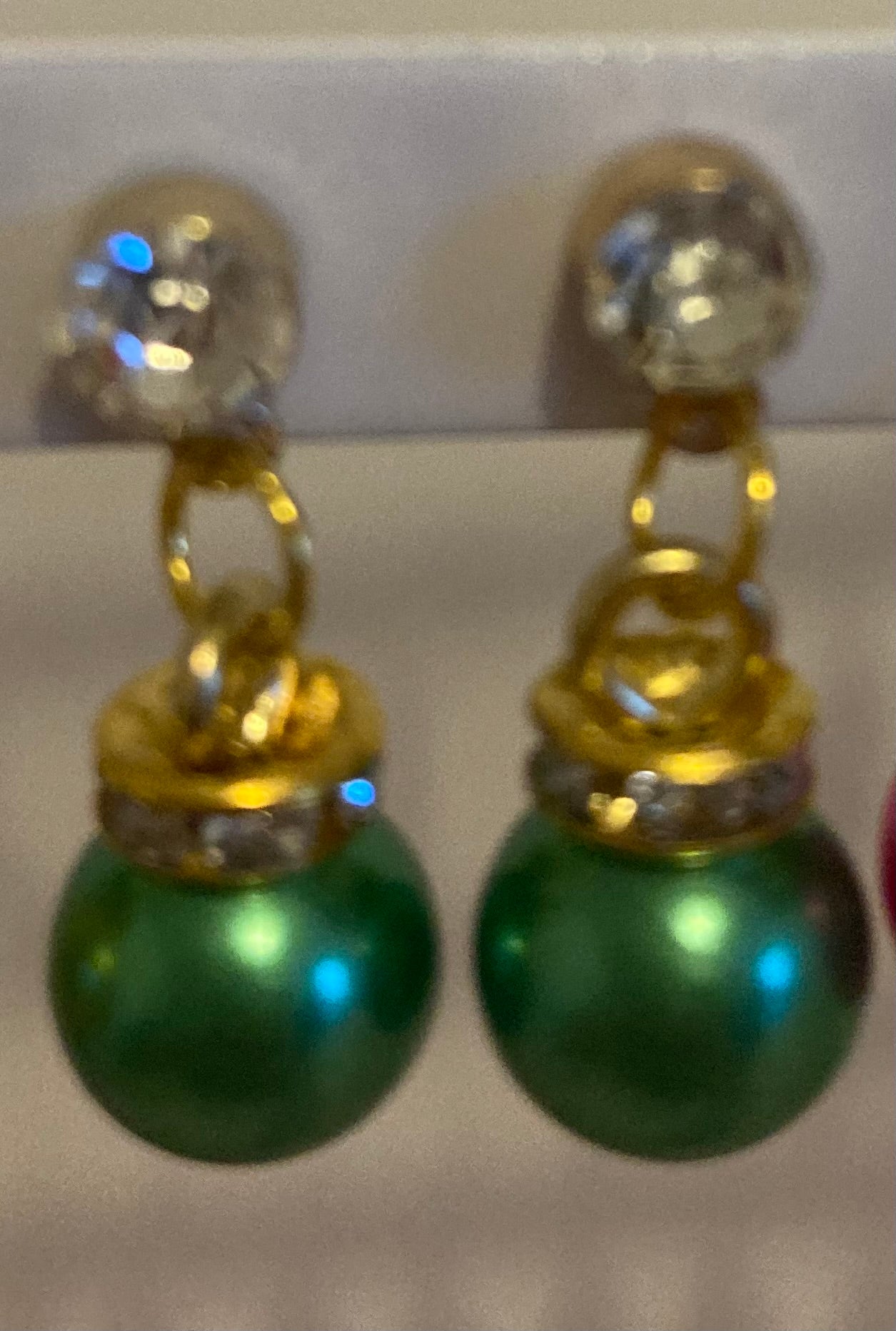 Boucles boules de noël et strass