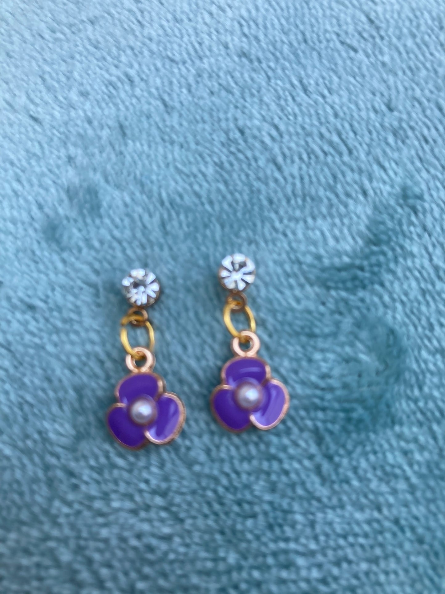 Boucles d'oreilles "Aline" violettes